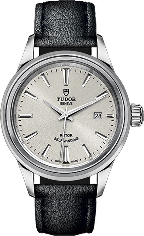 Tudor Style M12100